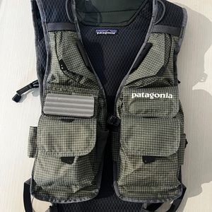 Patagonia Hybrid Pack Vest Brand New (Discontinued)